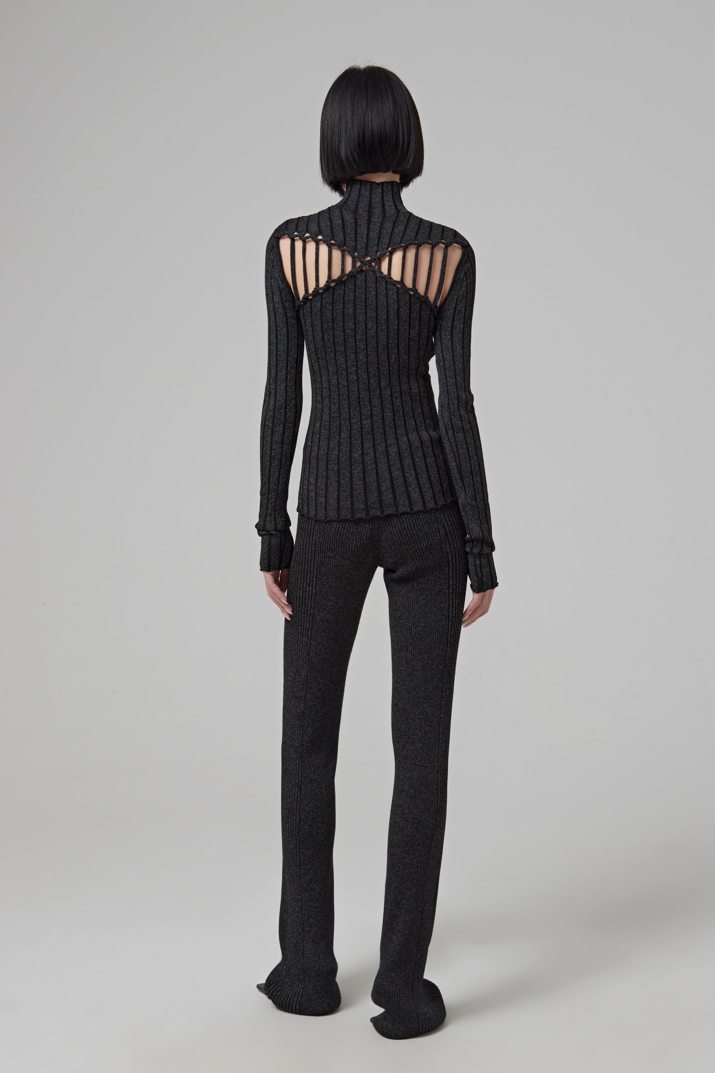 LIGHT REFLECTIVE RIBPANT
