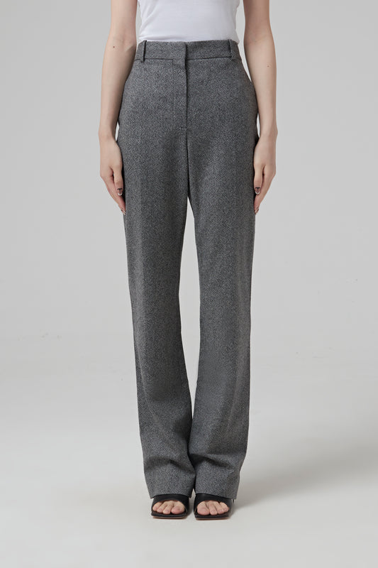 WOOL STRAIGHT PANTS. INVISIBLE ZIPPERS IN THE BOTTOM
