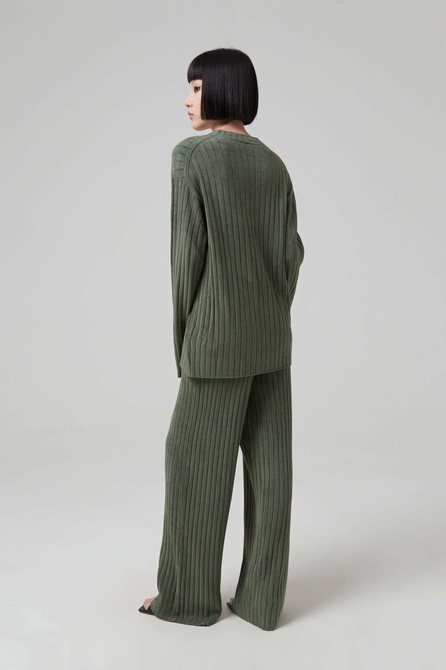 BLUEPRINT RIB SWEATER
