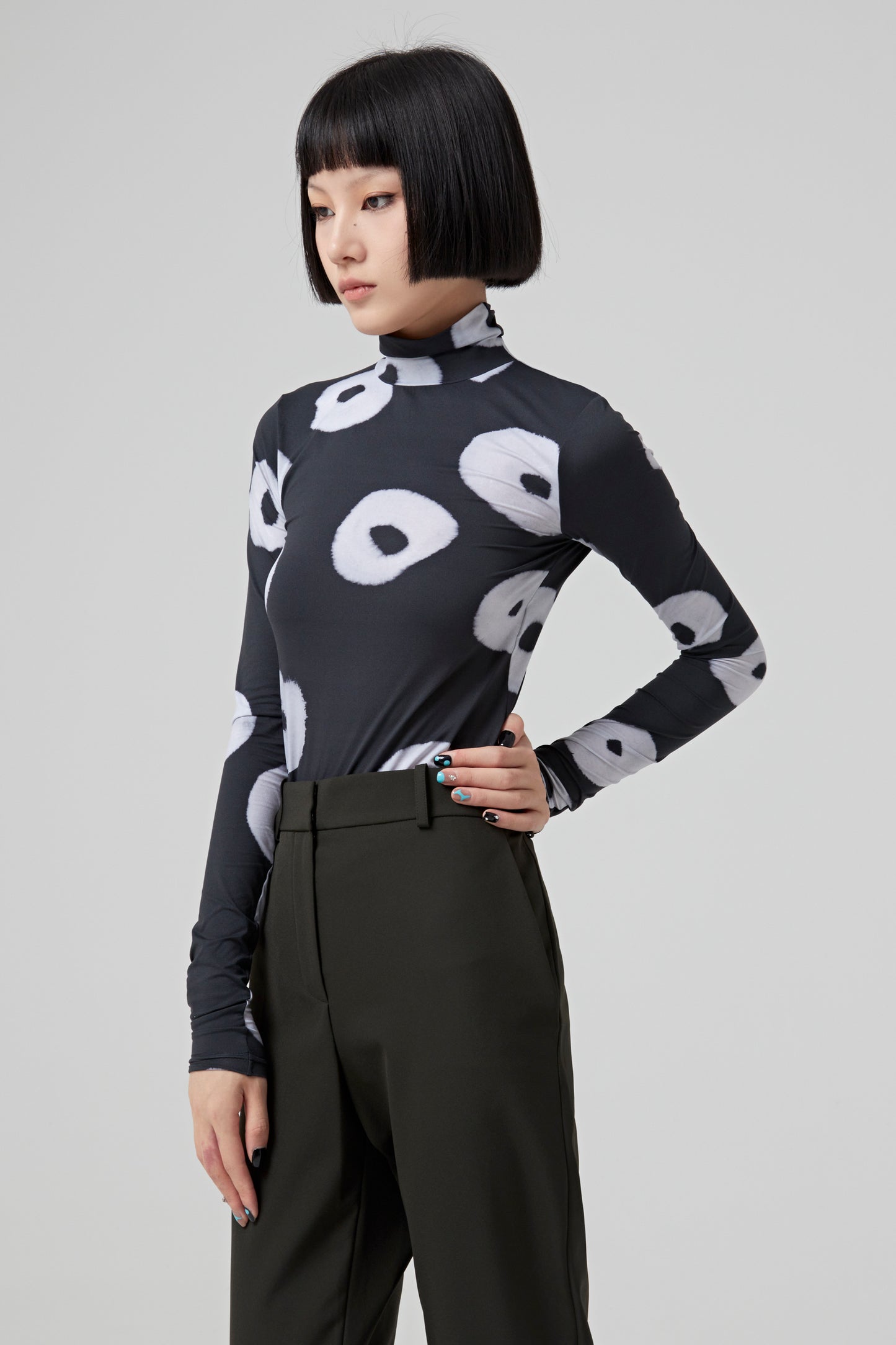 SECOND SKIN PRINTED HIGH NECK TOP