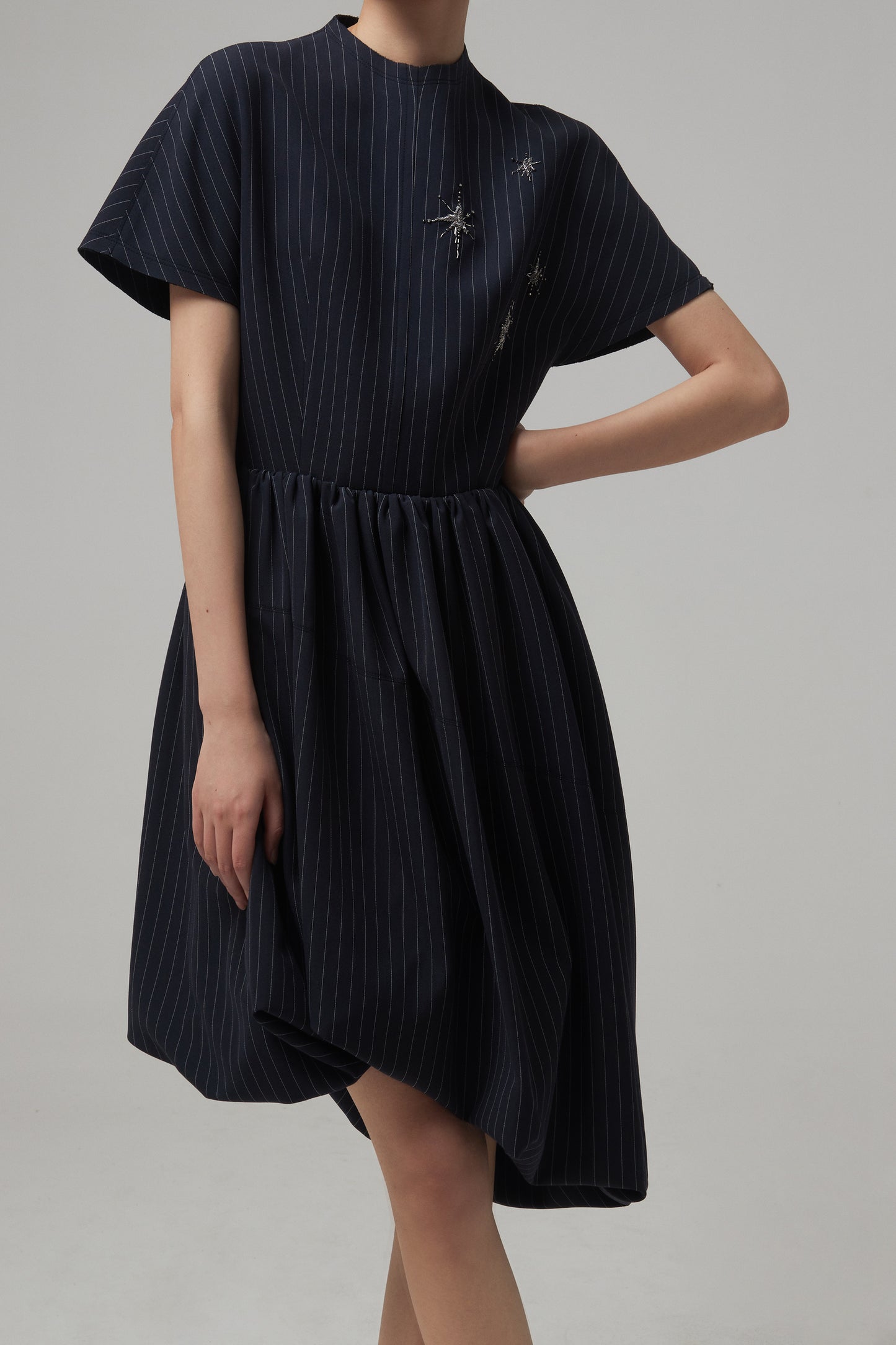 NAVY BEADING VOLUME DRESS