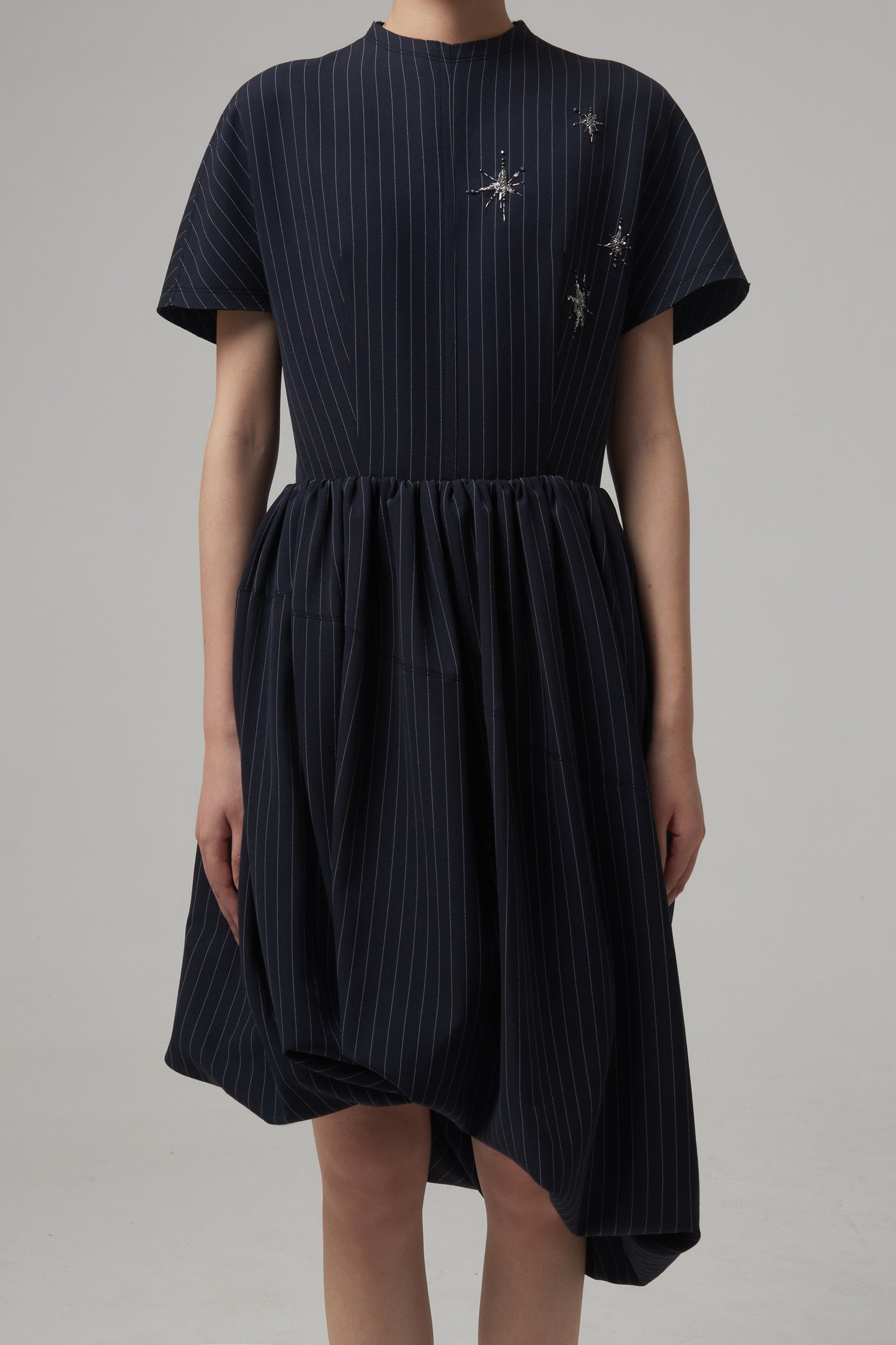 NAVY BEADING VOLUME DRESS