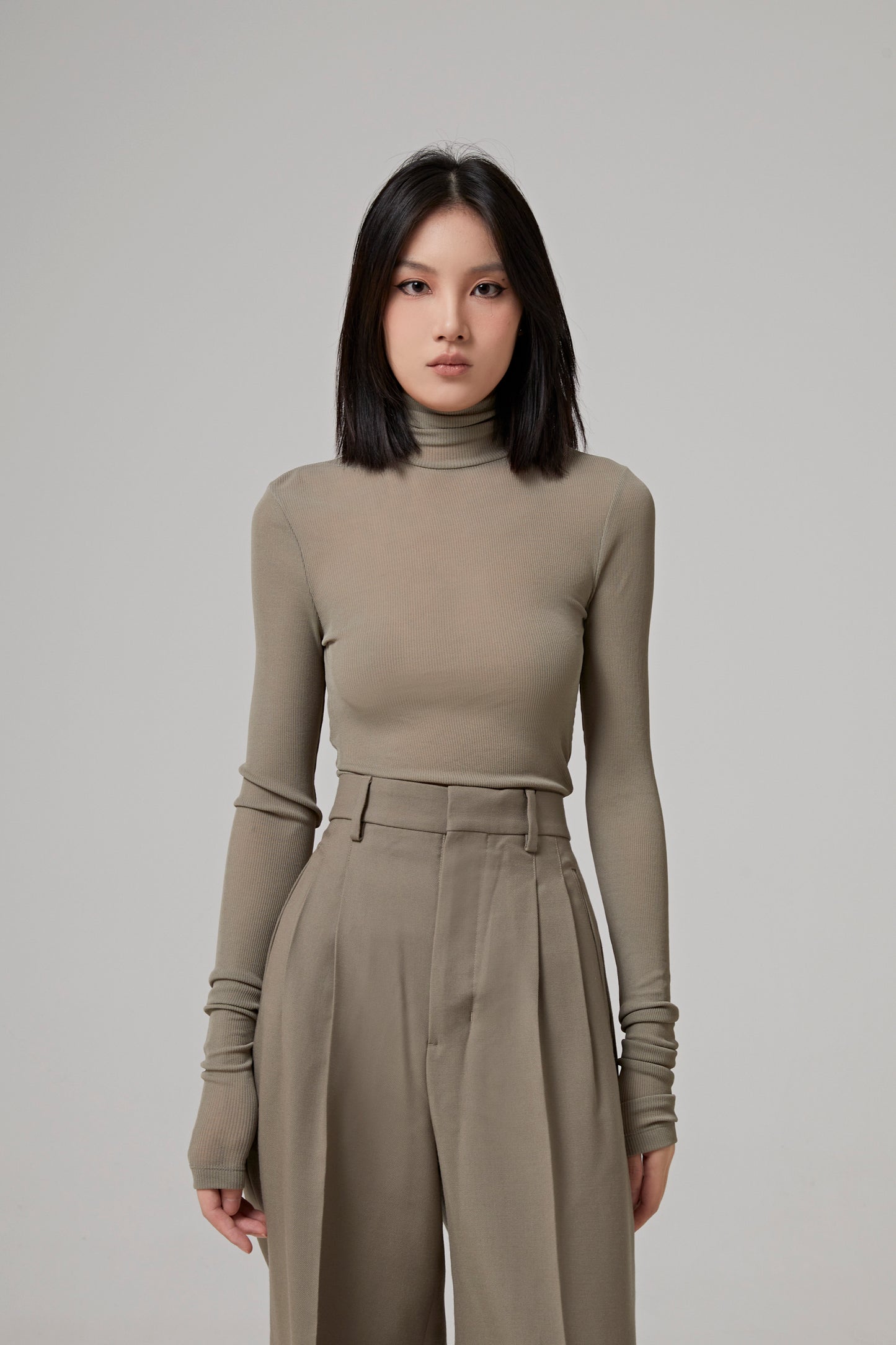TURTLENECK TSHIRT