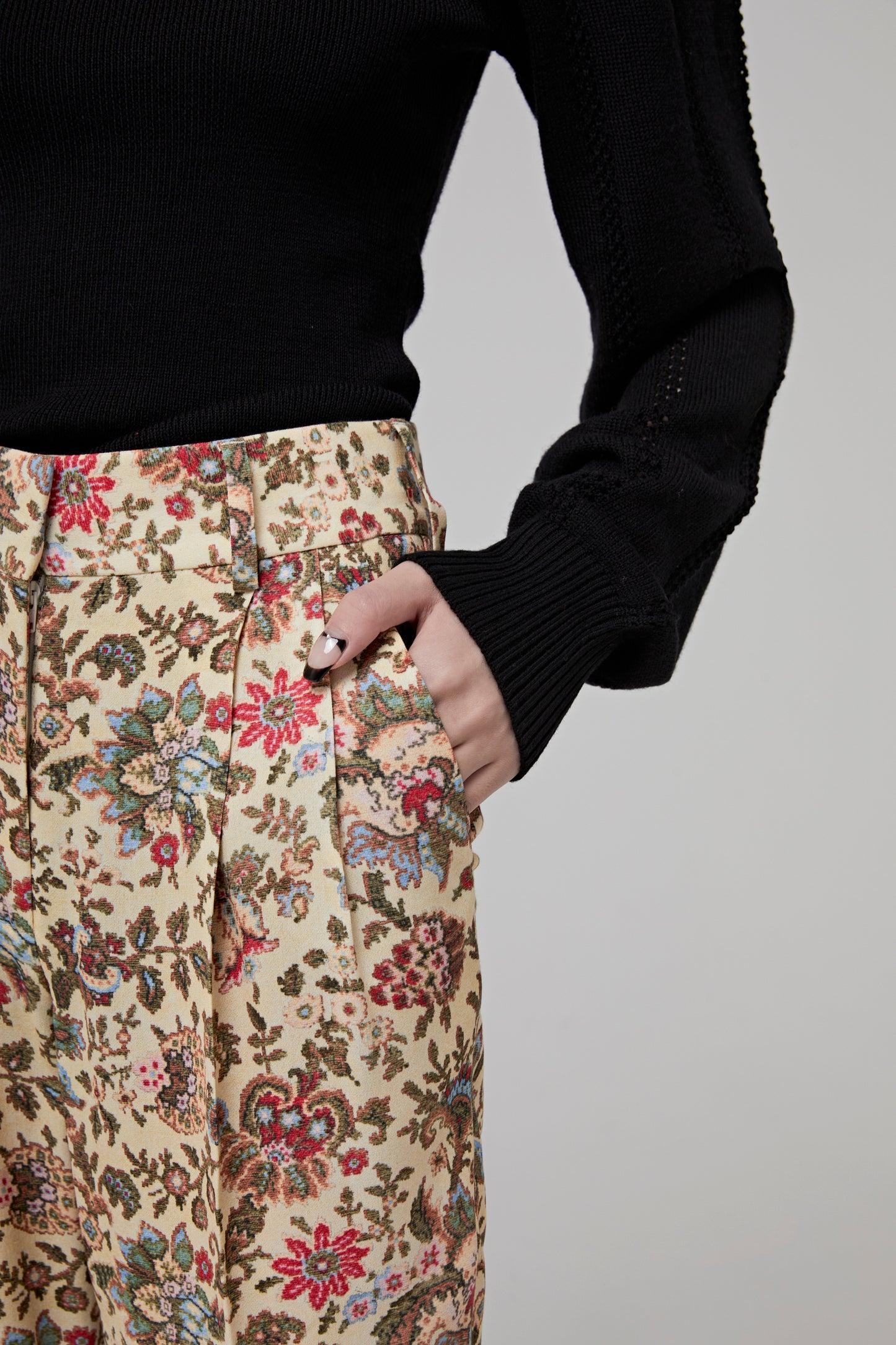 TOPAZ CREAM BANKER PANTS