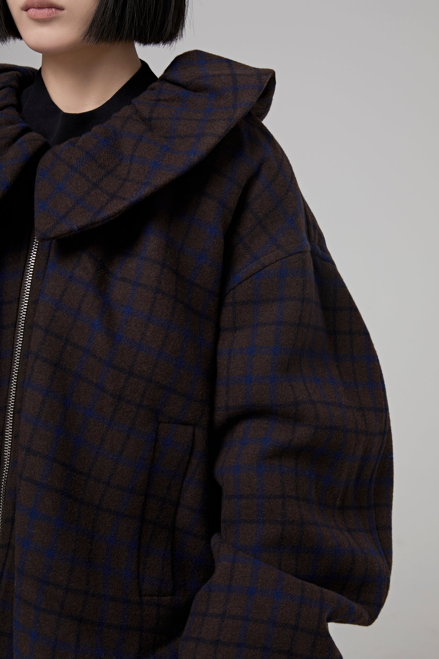 BROWN WOOL CHECK SHIRRING OVERSIZED JUMPER