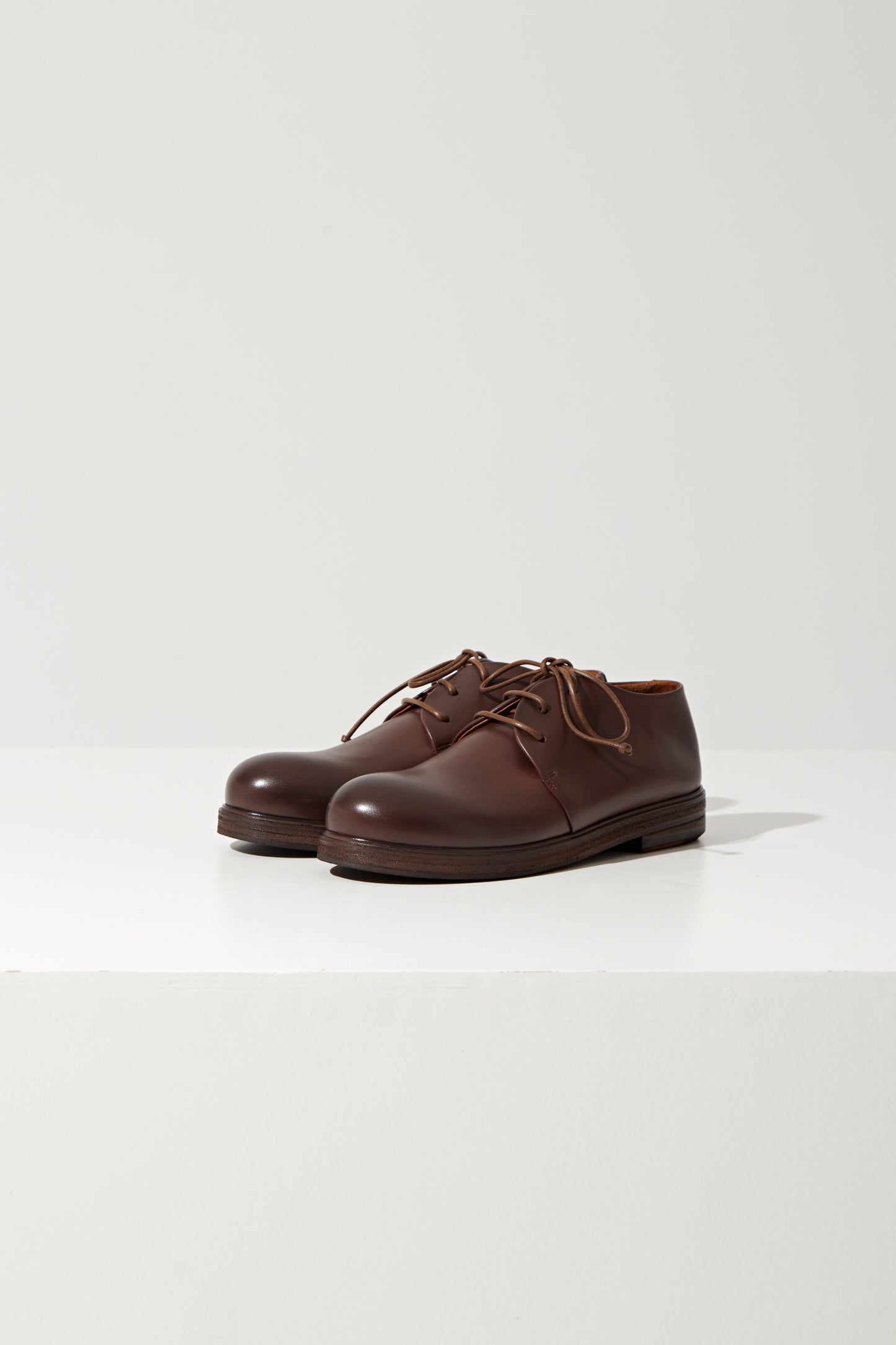 MW2180 LEATHER FLATS