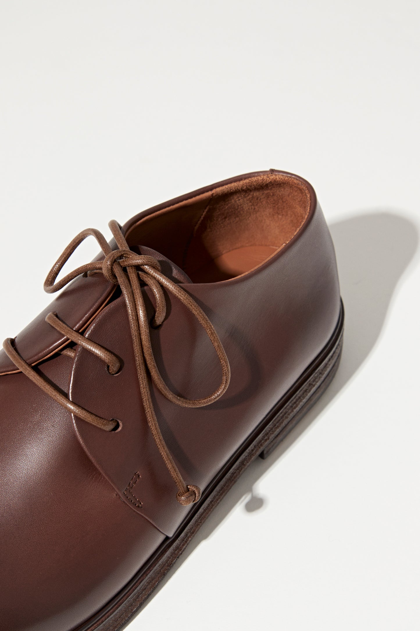 MW2180 LEATHER FLATS