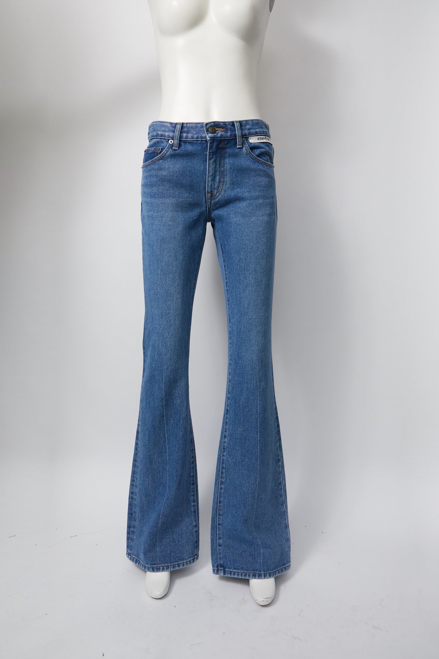 FLARED JEAN