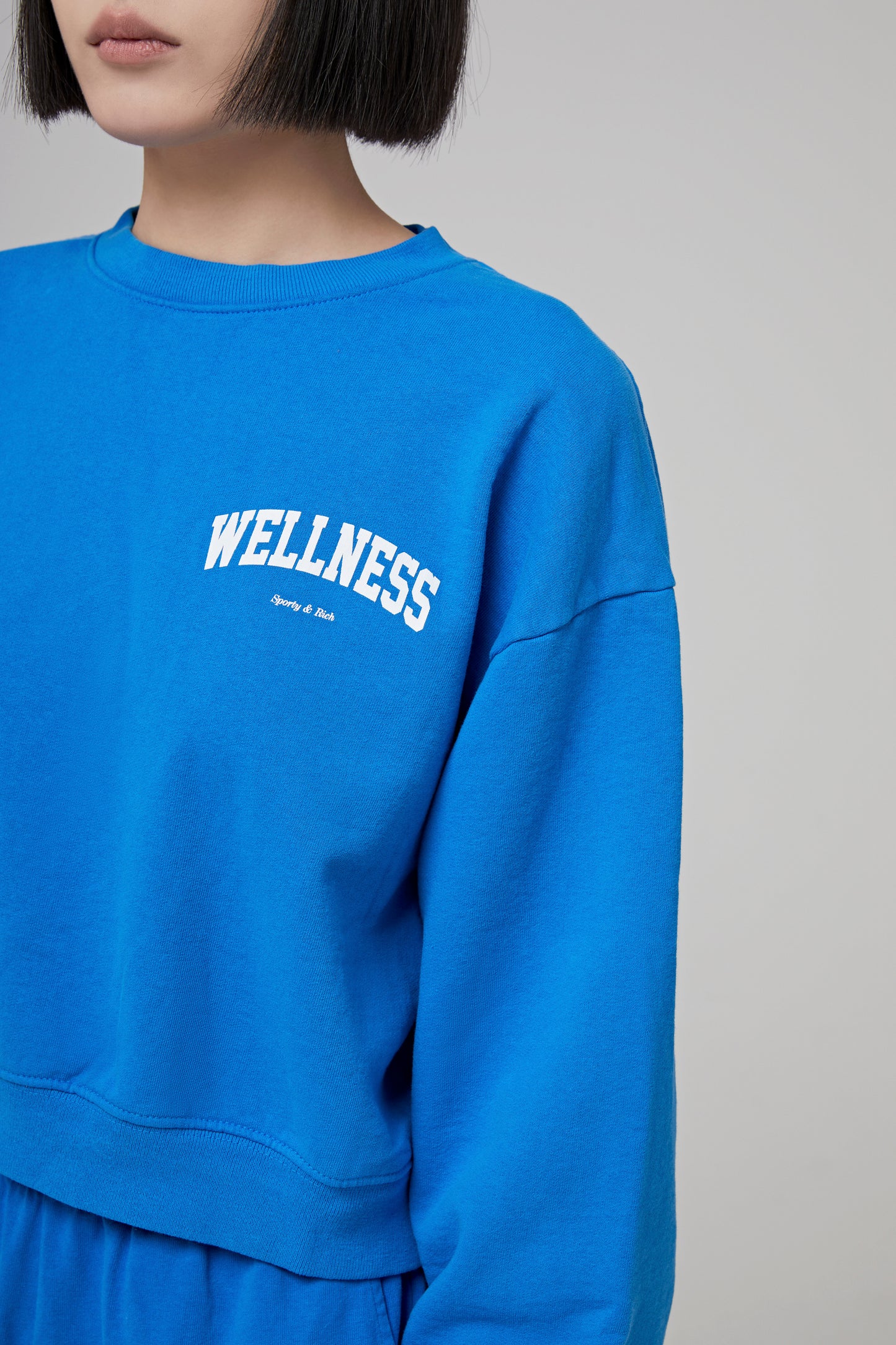 Wellness Ivy Cropped Crewneck