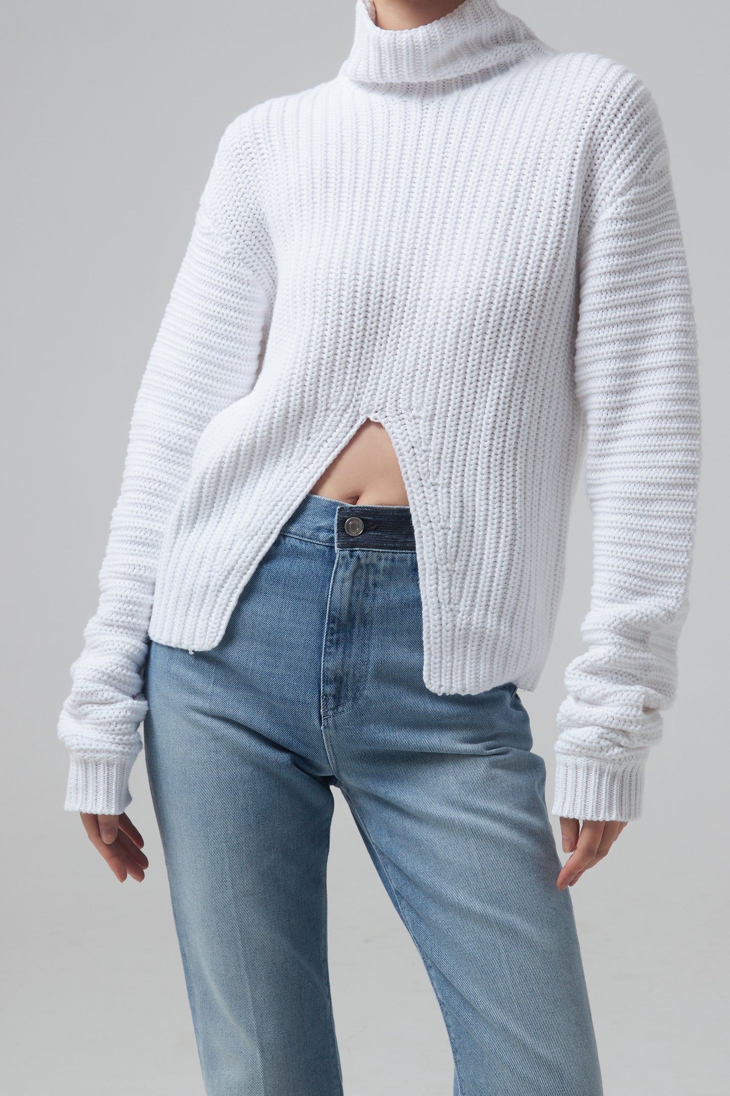 TURTLE NECK SWEATER WITH FRONT SLIT