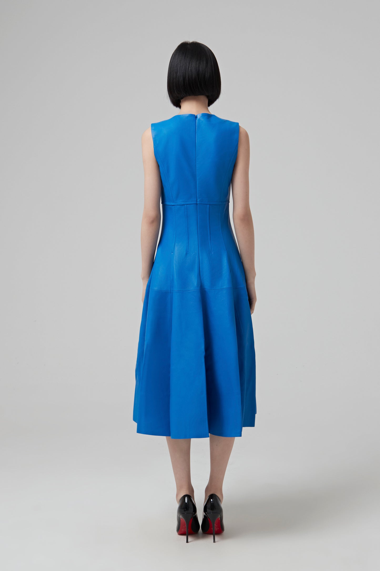 SLEEVELESS A LINE LE