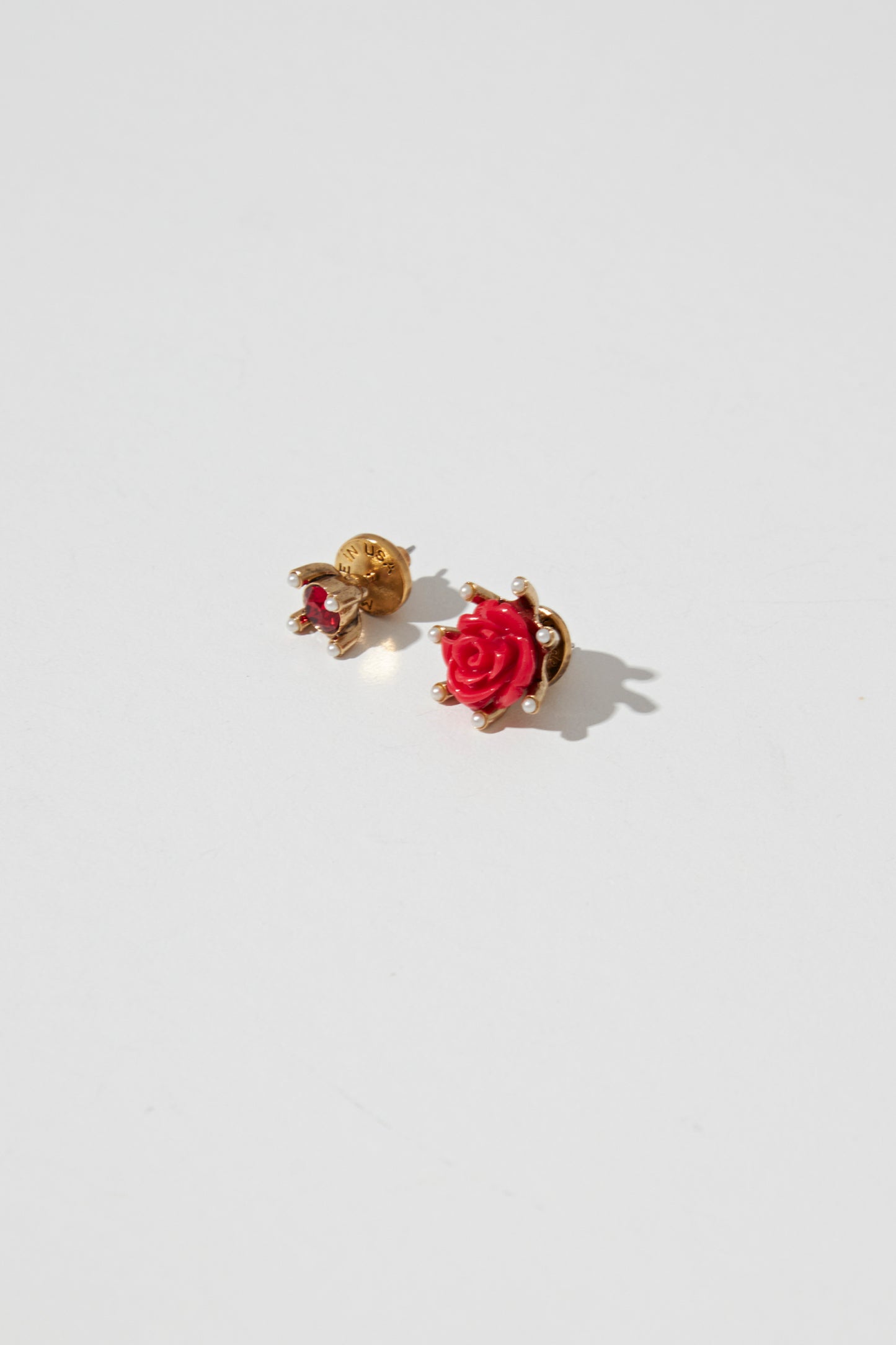 TUDOR ROSE STUD - AS