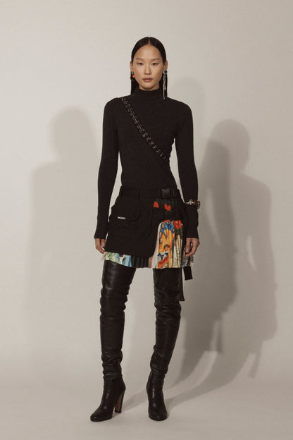 HOOK &amp; EYE TURTLENECK SWEATER