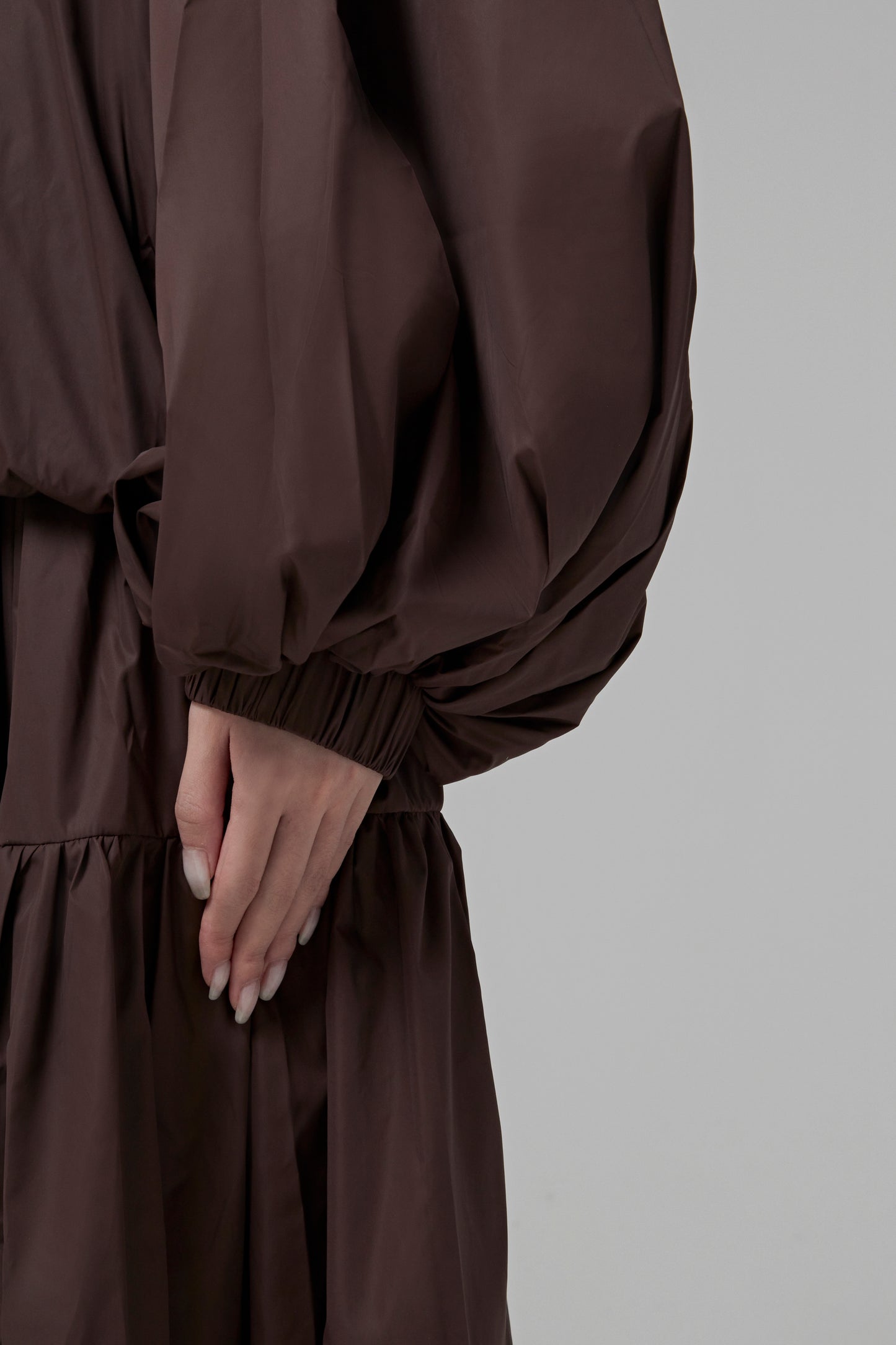 WOEMN WOVEN TOP
