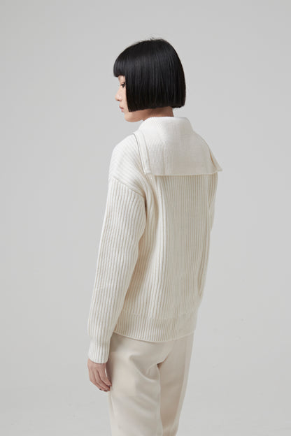 WOOL TRUCKER SWEATER WITH 2 ZIPPED SLITS AT THE BOTTOM