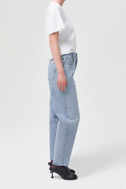 TAPERED BAGGY IN DIMENSION