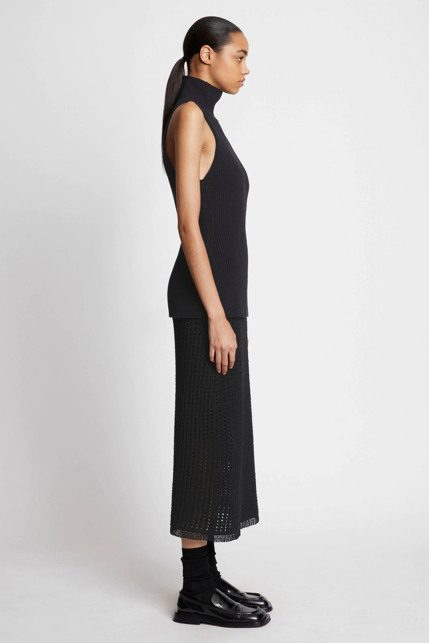 COTTON RIB SLEEVELESS TANK