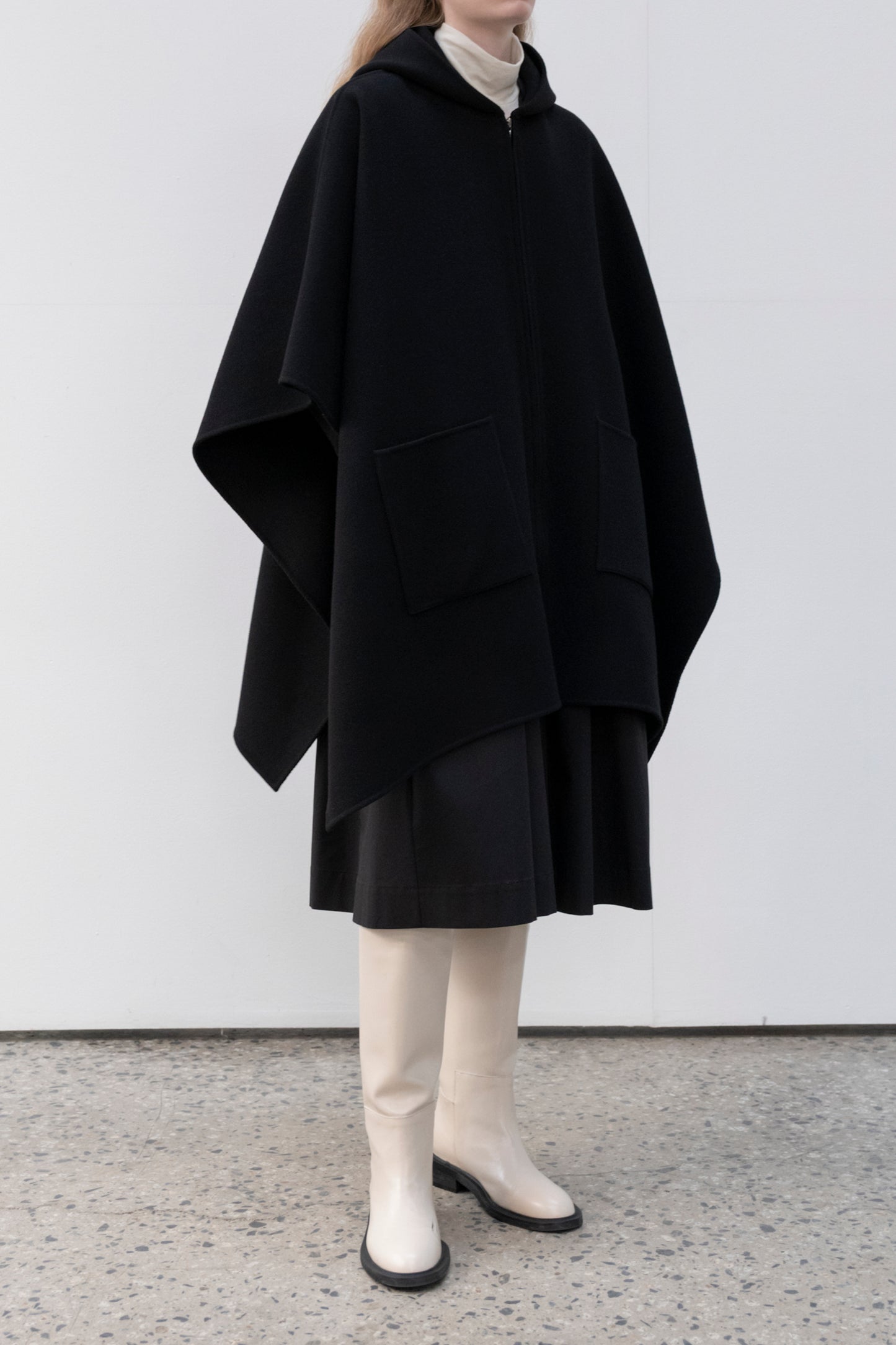 HOOD CAPE COAT