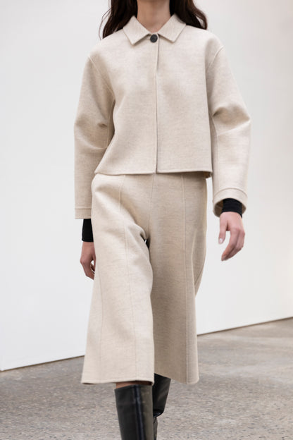 DOUBLE FACE CROP PANTS