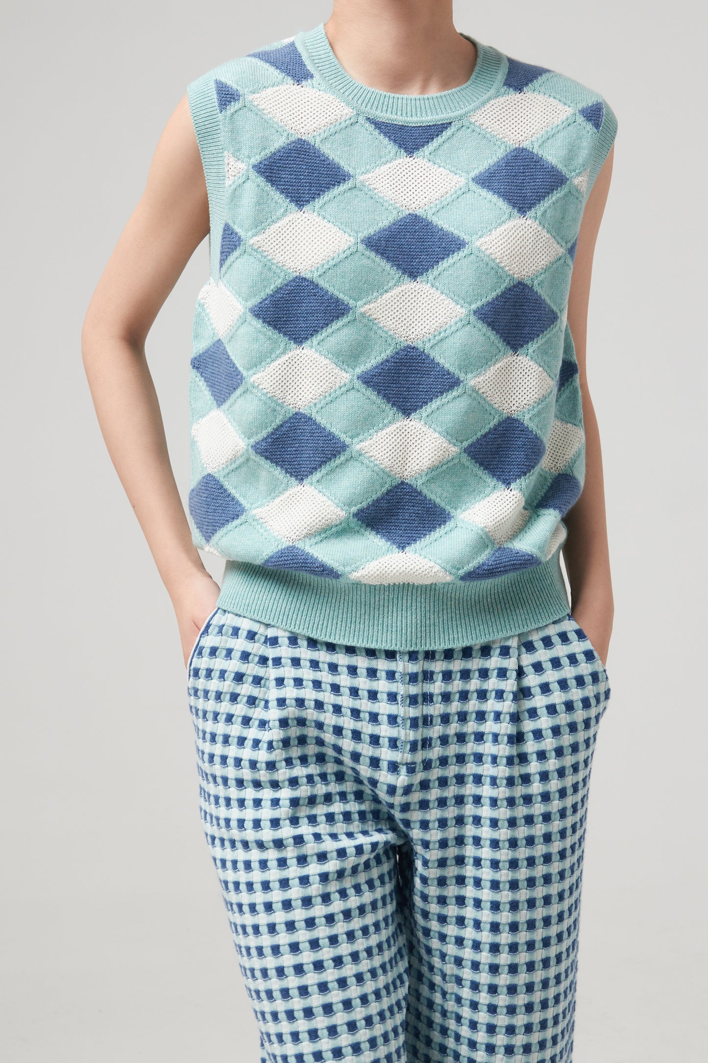 CHECK KNIT TANK TOP