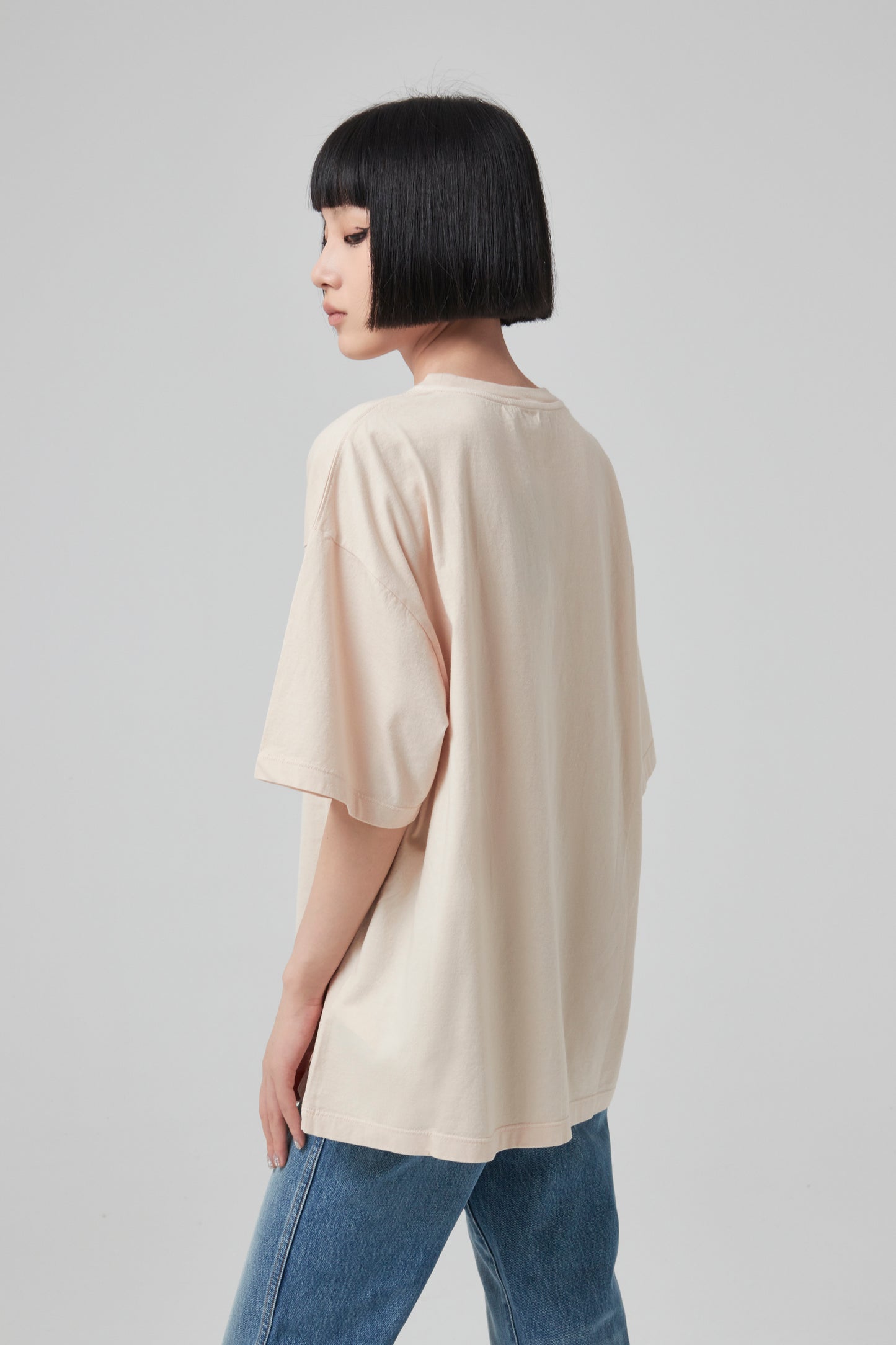 T-SHIRT OVER