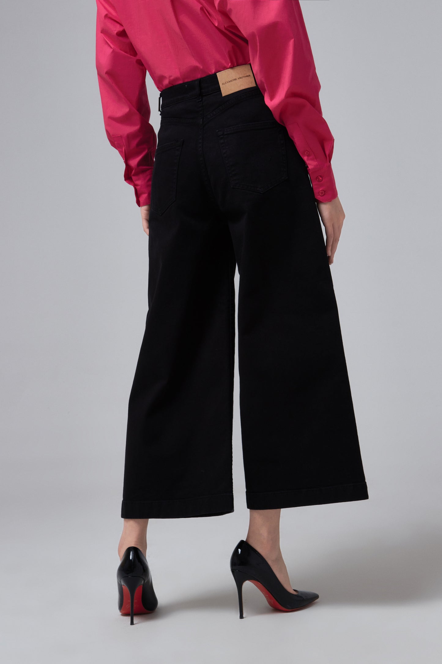 FLARED DENIM JEANS