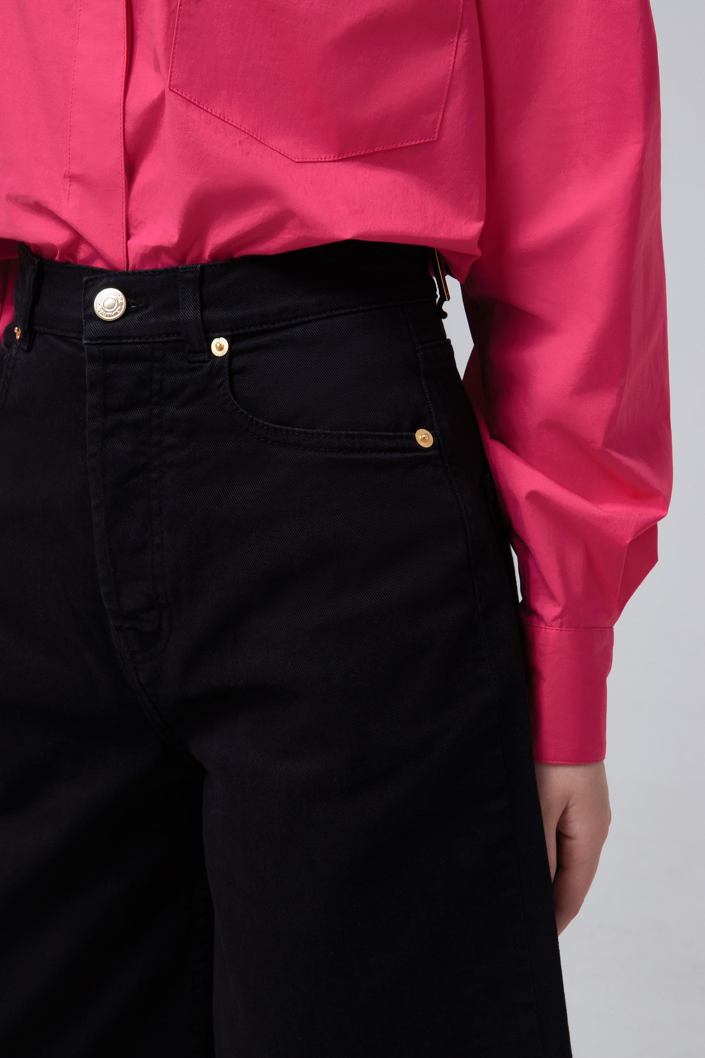 FLARED DENIM JEANS
