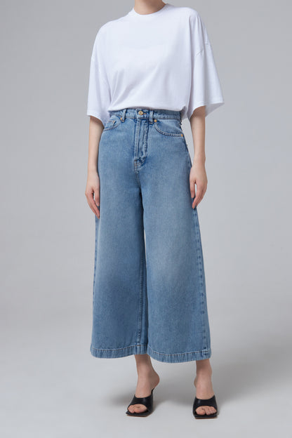 OVERSIZE T-SHIRT