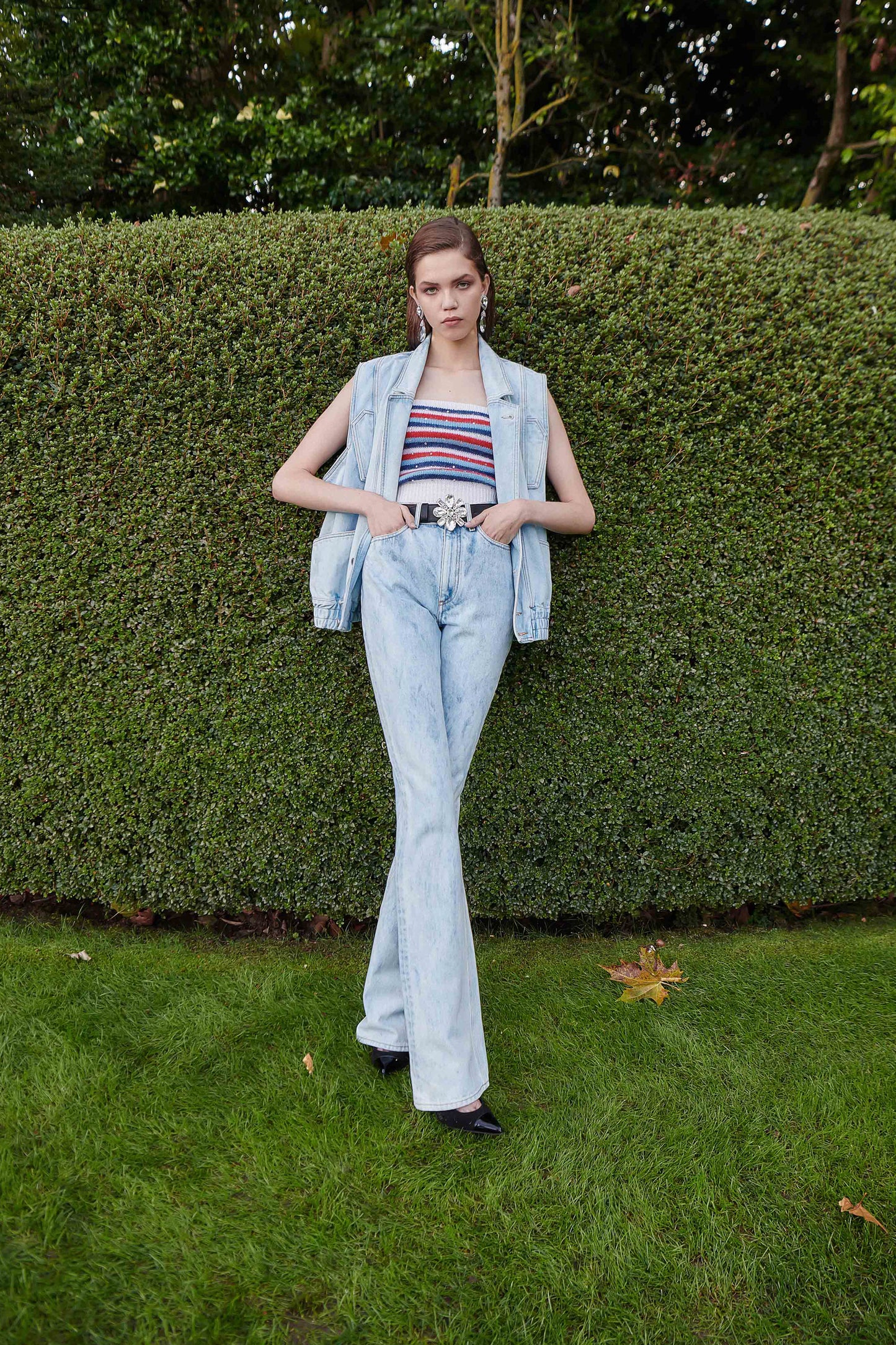 FLARED DENIM JEANS
