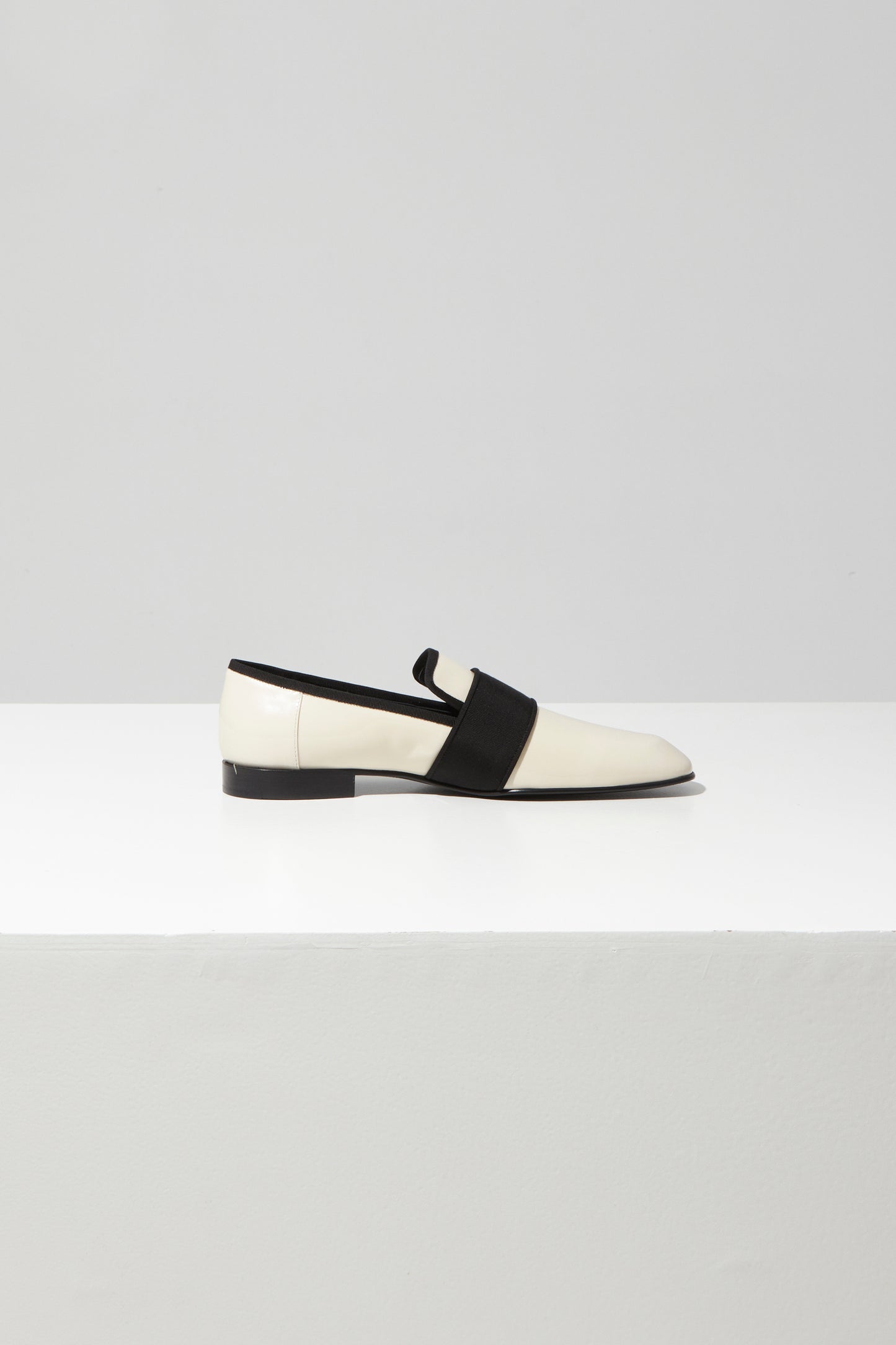 DEBBIE LOAFER