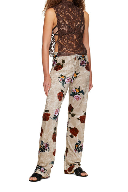 03440-HECHAS PR 7105 W.K.PANTS