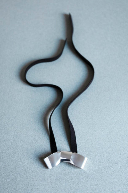 Large Cravat Necklace NEW