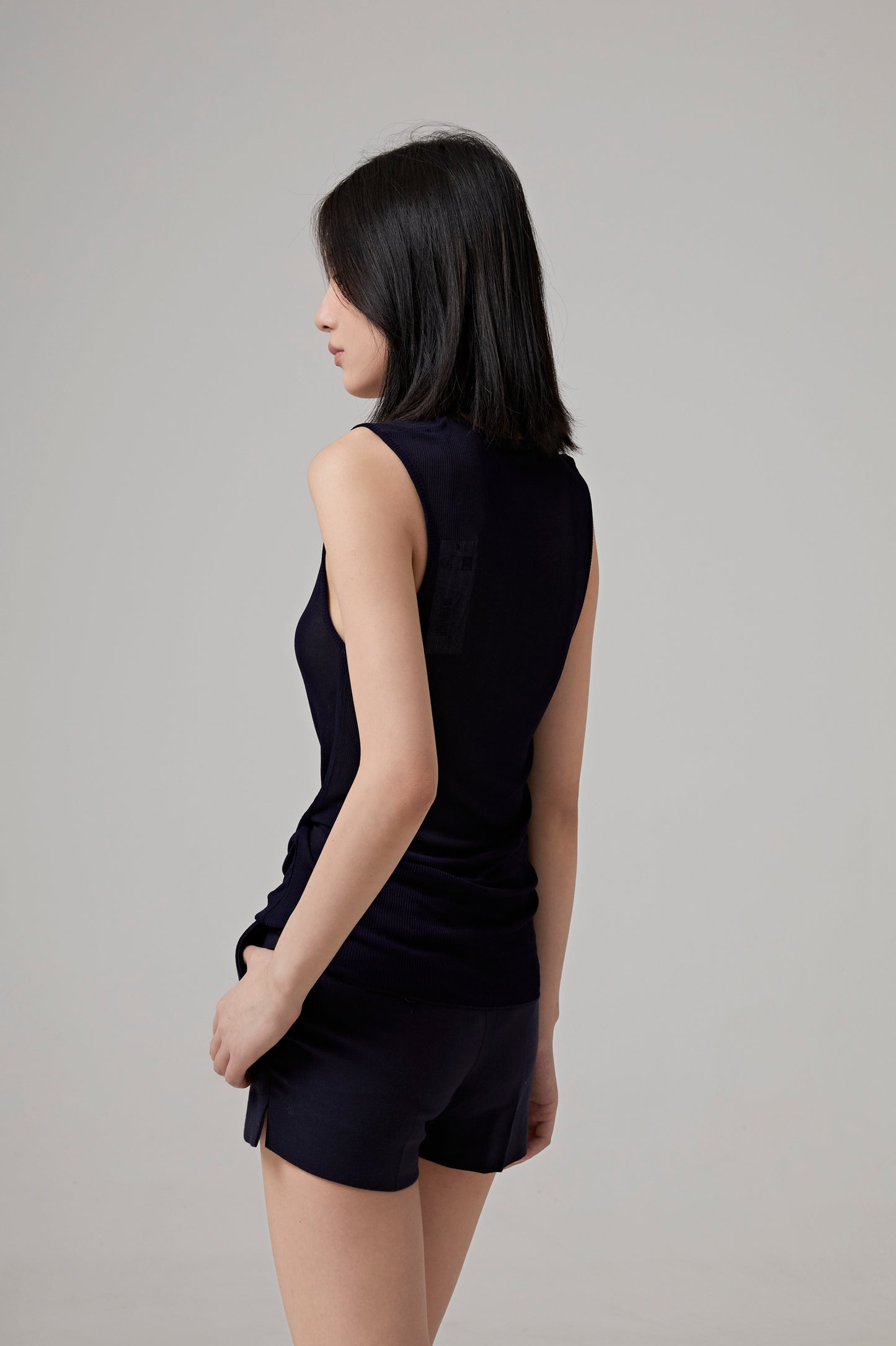 LONG TANKTOP