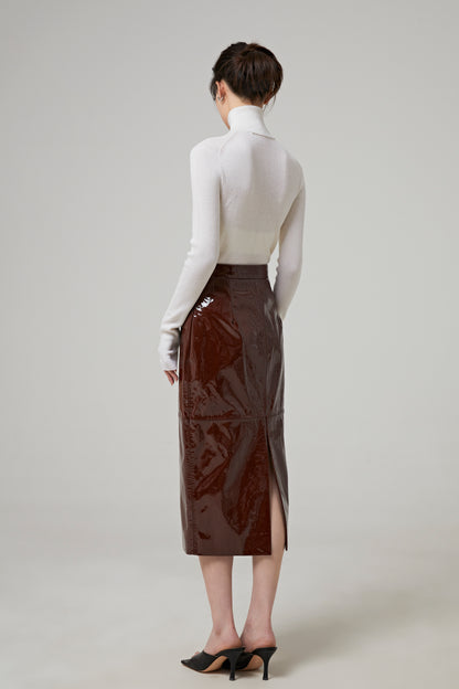 MIDI SKIRT IN PATENT LEATHER