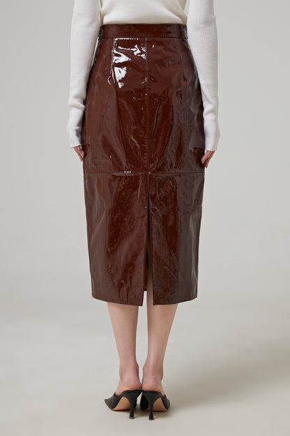 MIDI SKIRT IN PATENT LEATHER