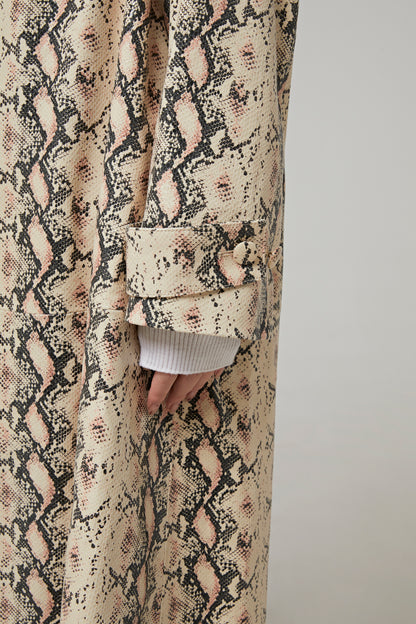 COAT IN PYTHON EFFECT LEATHER
