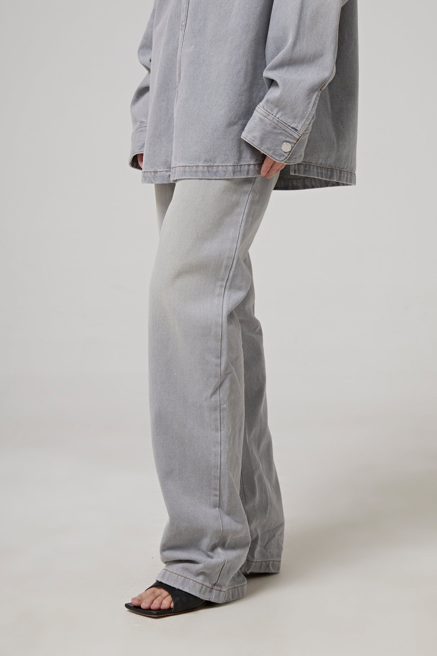 Straight fit jeans