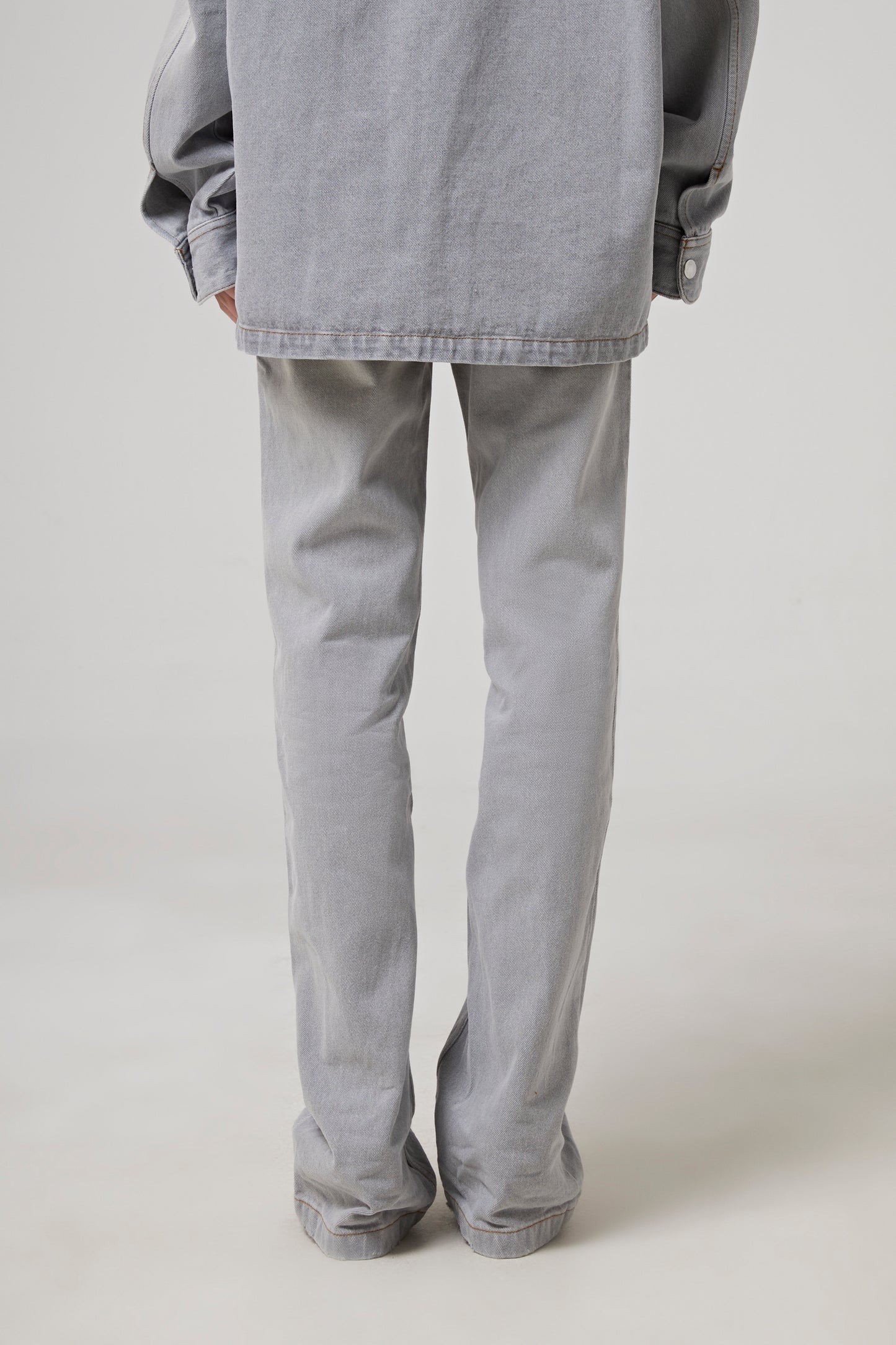 Straight fit jeans