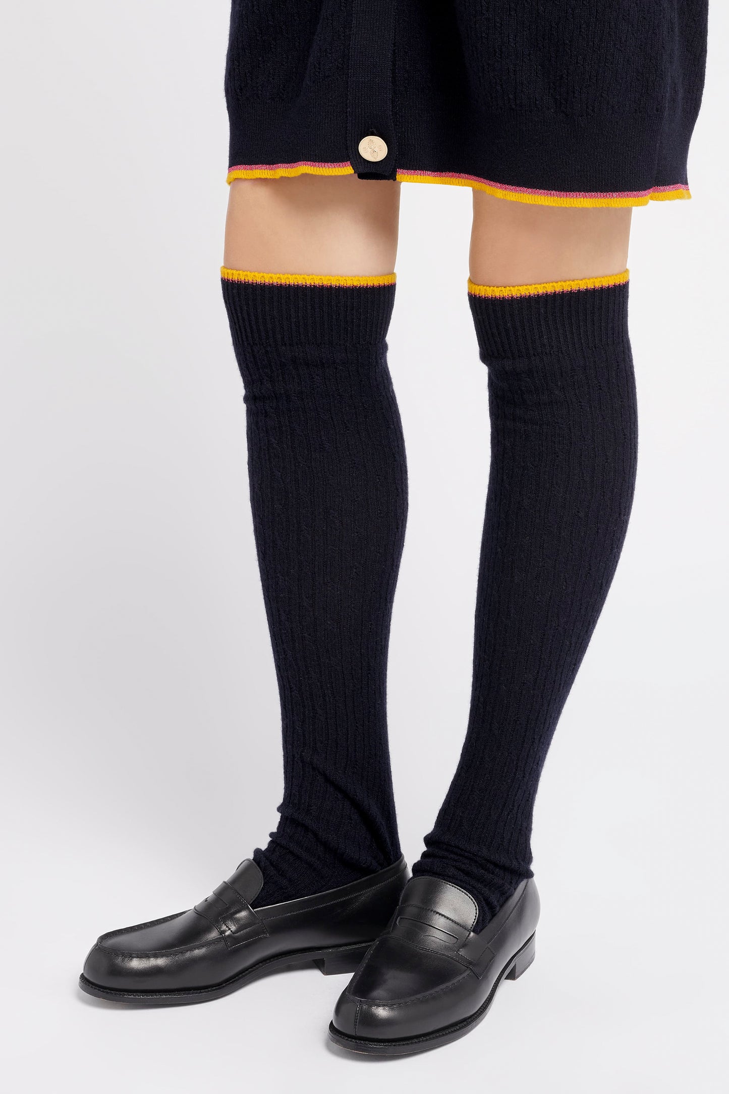 LADIES GOLF CABLE LEG WARMER