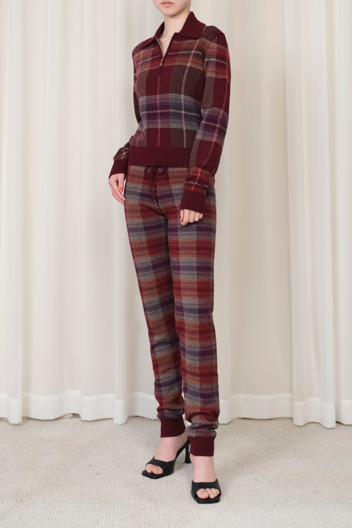 LADIES LEGGINGS FUZZY TARTAN