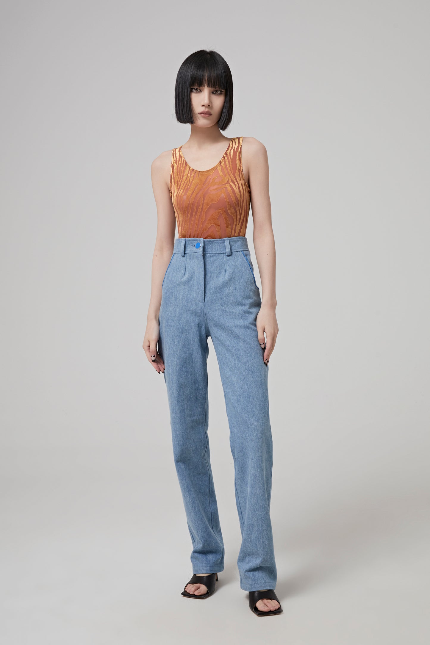 PATTERNED VEST JUMPSUIT