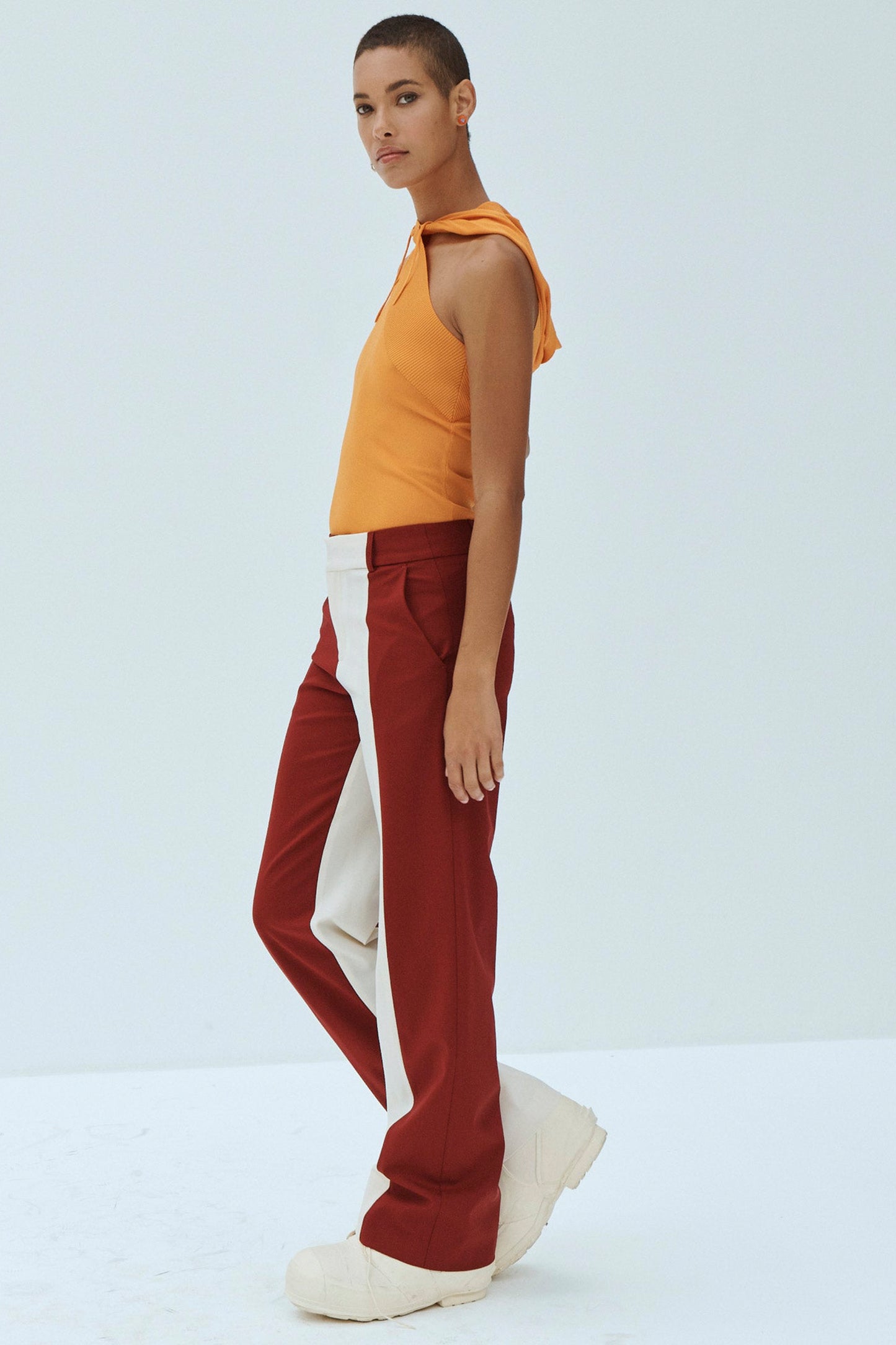ASYMMETRICAL KNIT HOODIE