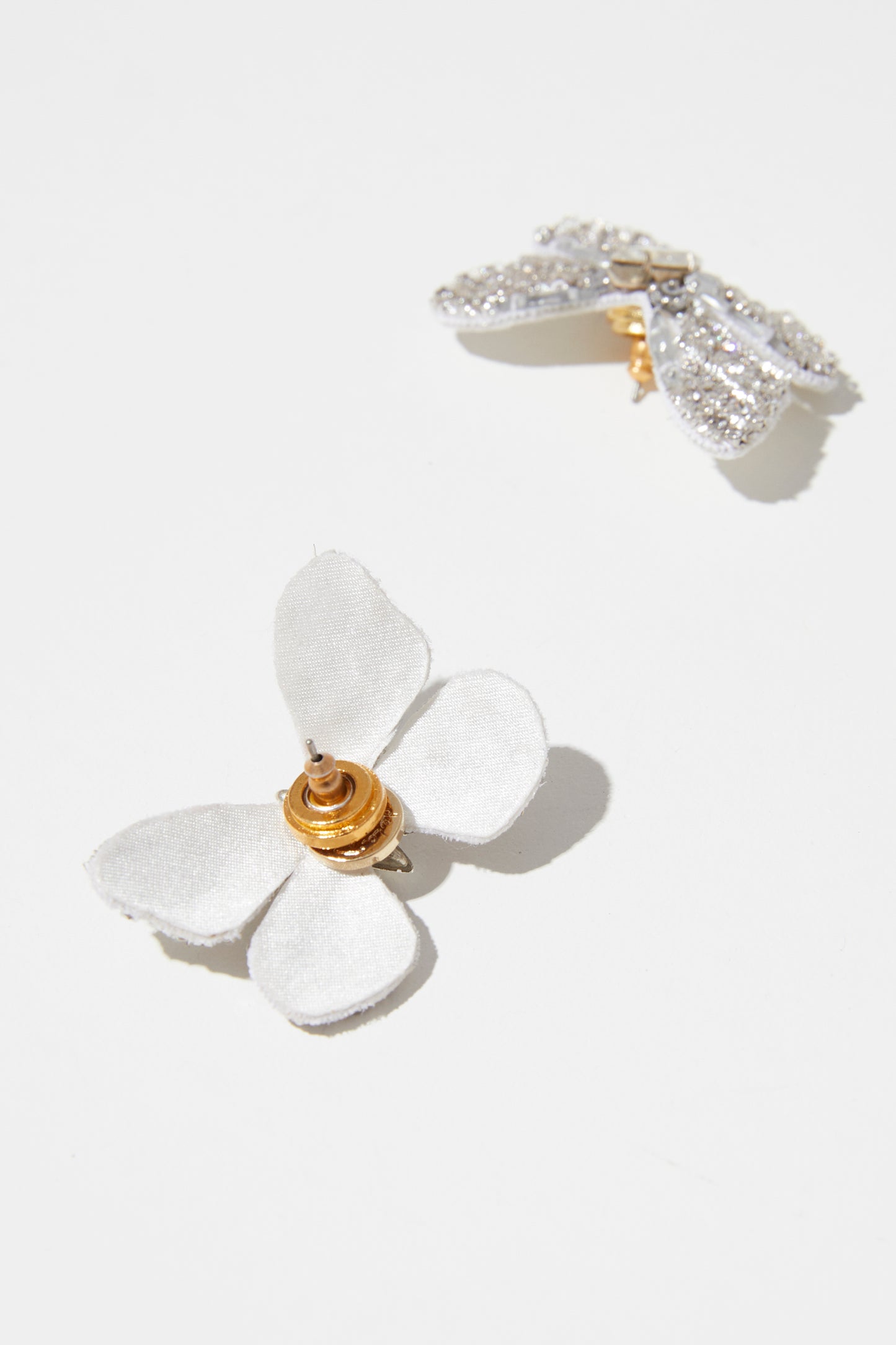 PARTY BUTTERFLY EARRINGSINGS