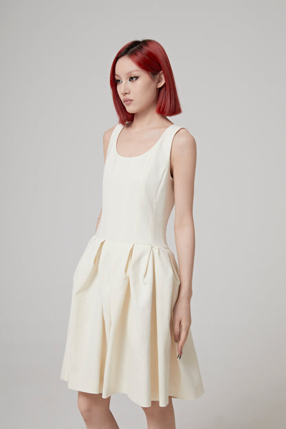 SCOOP NECK DRESS