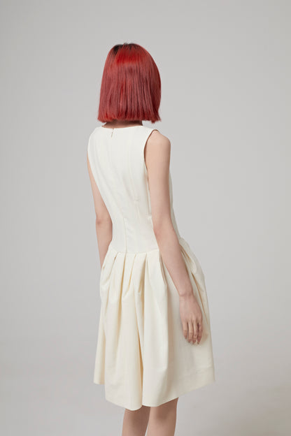 SCOOP NECK DRESS