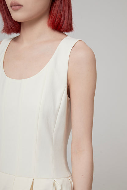 SCOOP NECK DRESS