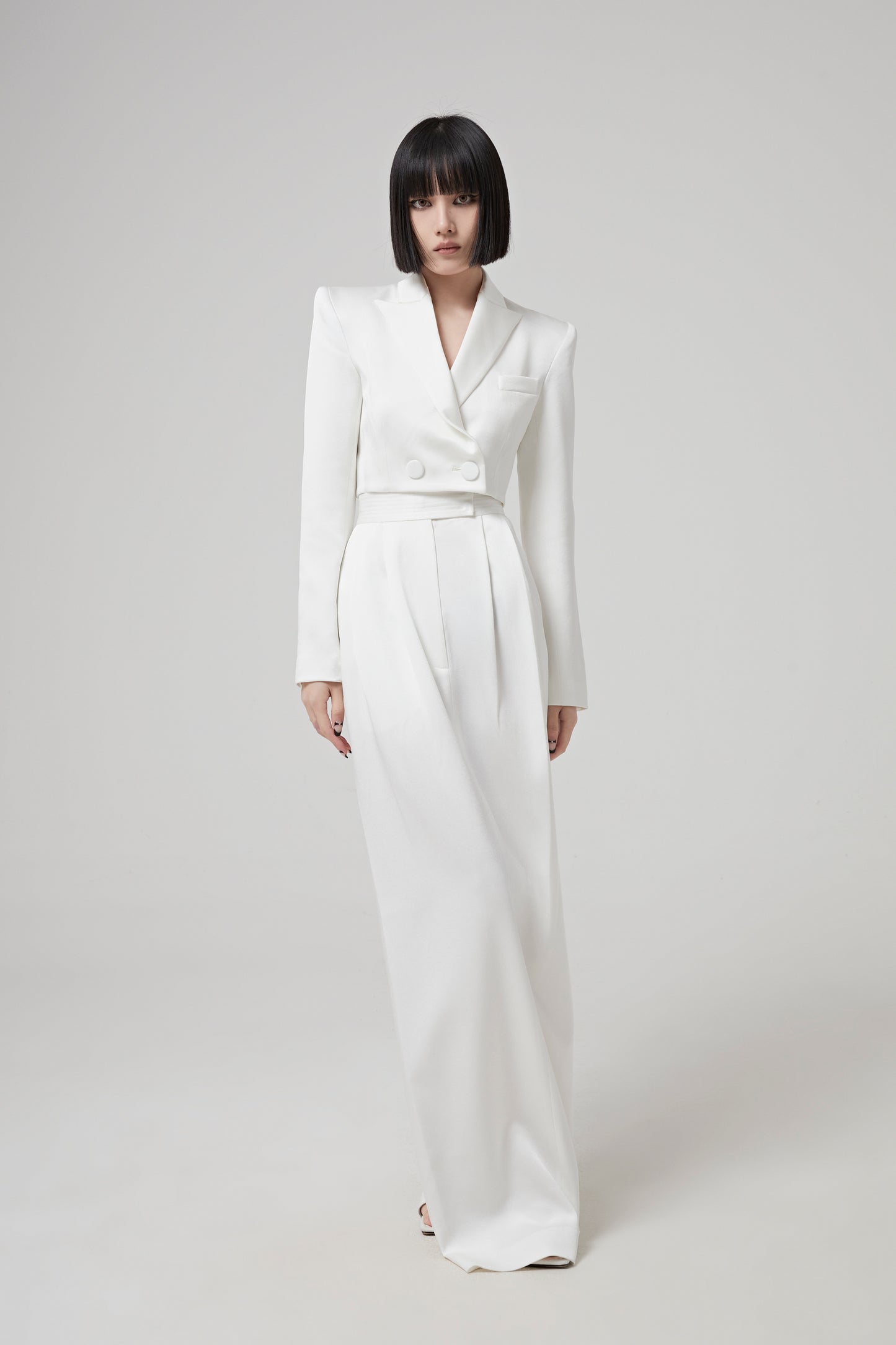 PURE WHITE SLIT LONG SKIRT