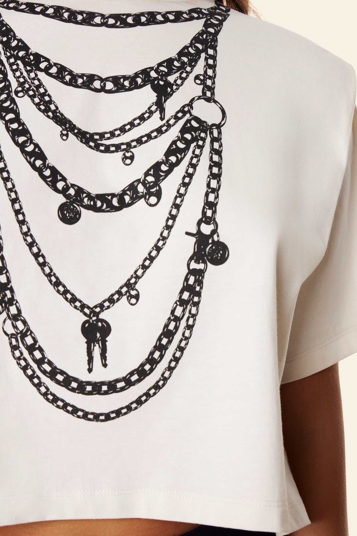 TEE SHIRT