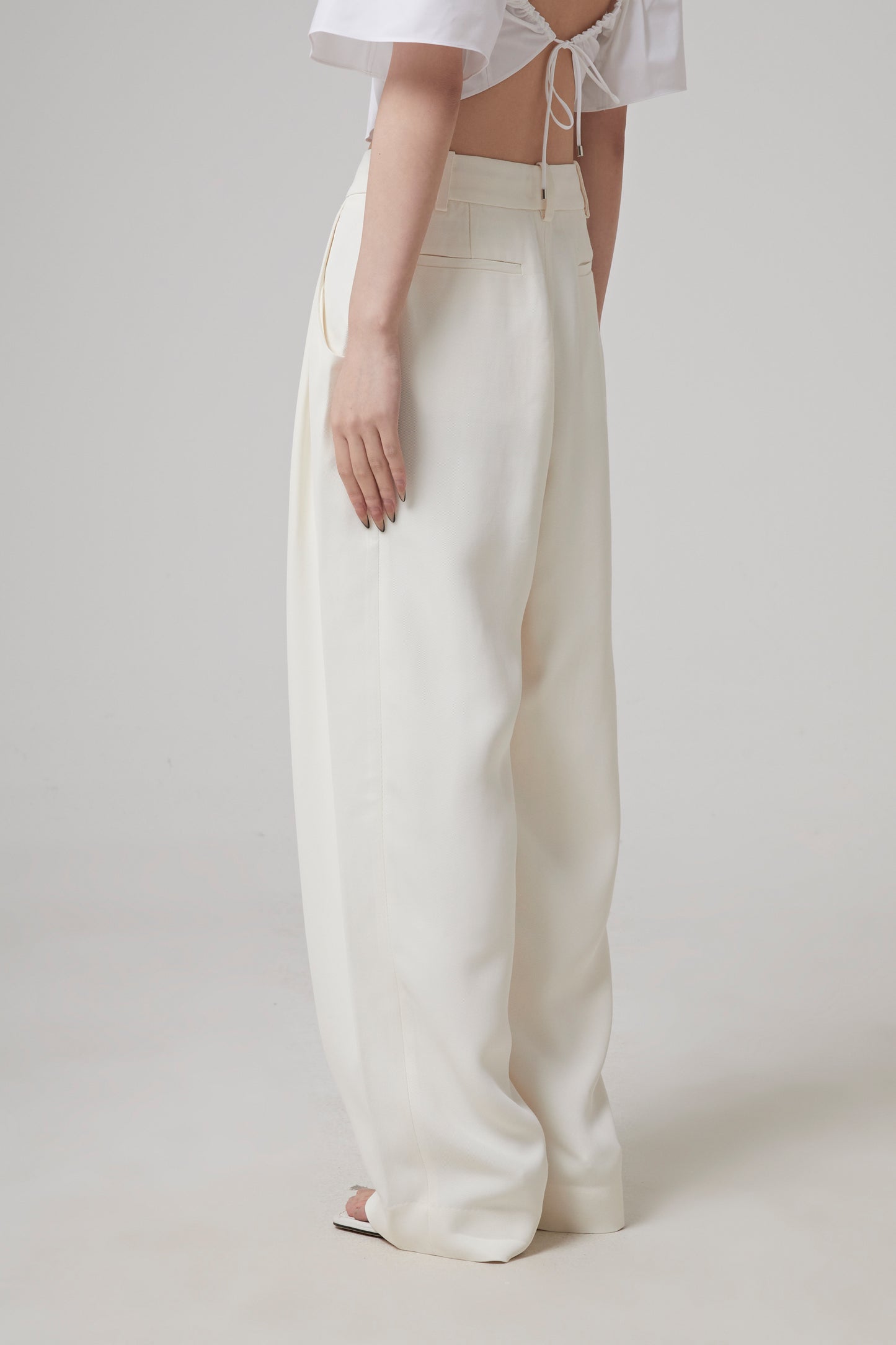 DRAPED POCKET TROUSER