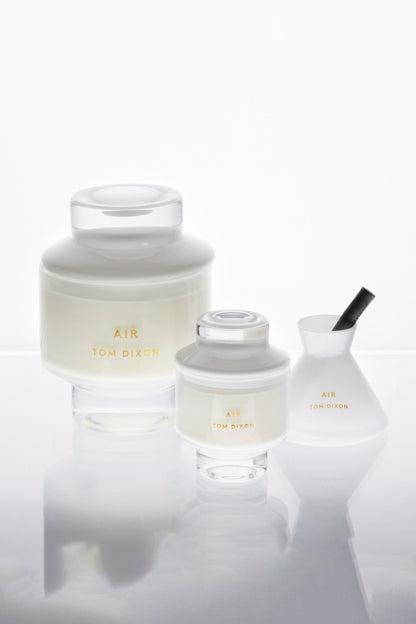 ELEMENTS MEDIUM CANDLE （WHITE）